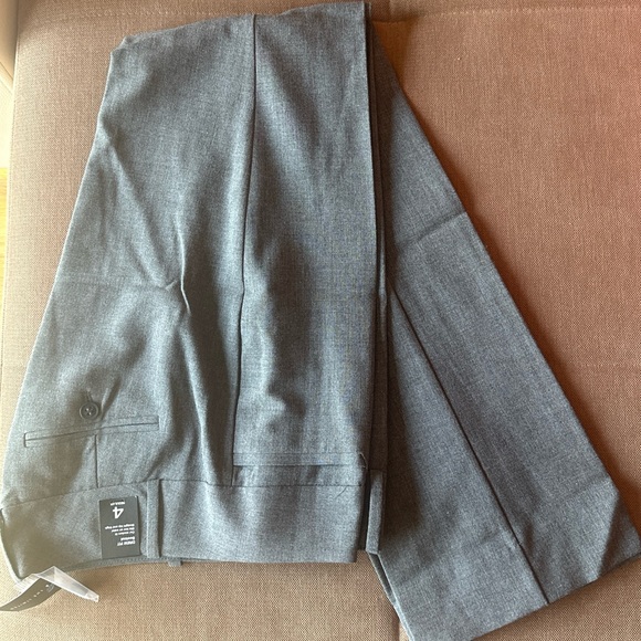 THE LIMITED COLLECTION DREW FIT BOOTCUT GRAY DRESS PANTS Women's Size 4R - Picture 1 of 3